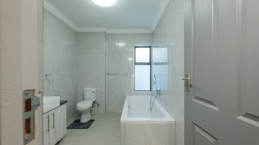 12 Bedroom Property for Sale in Agulhas Western Cape